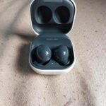 Samsung Galaxy Buds 2 | Active Noise Cancellation, Auto Switch Feature, Up to 20hrs Battery Life, (White) photo review