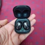 Samsung Galaxy Buds Live Bluetooth Truly Wireless in Ear Earbuds with Mic, Upto 21 Hours Playtime, Mystic Black photo review